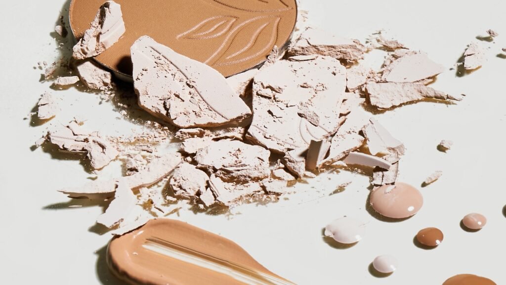 puroBIO organic makeup textures: premium Italian mineral powder and liquid foundation for sensitive skin New Zealand